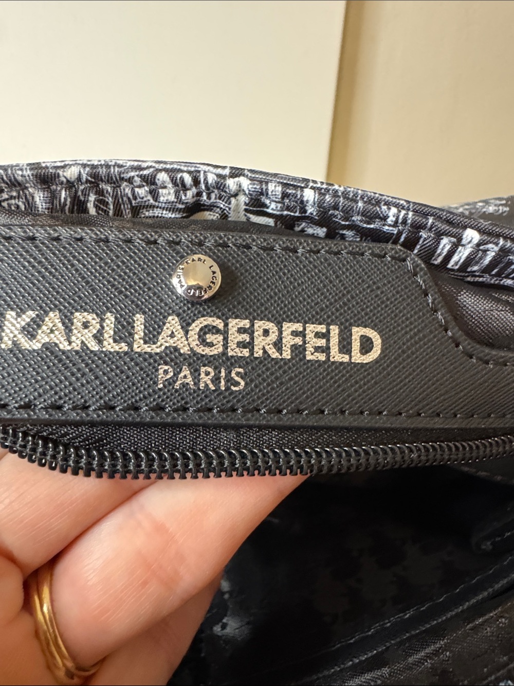 Karl Lagerfeld Paris Cara Flap Messenger Crossbody Bag Skyline Print - Picture 9 of 10